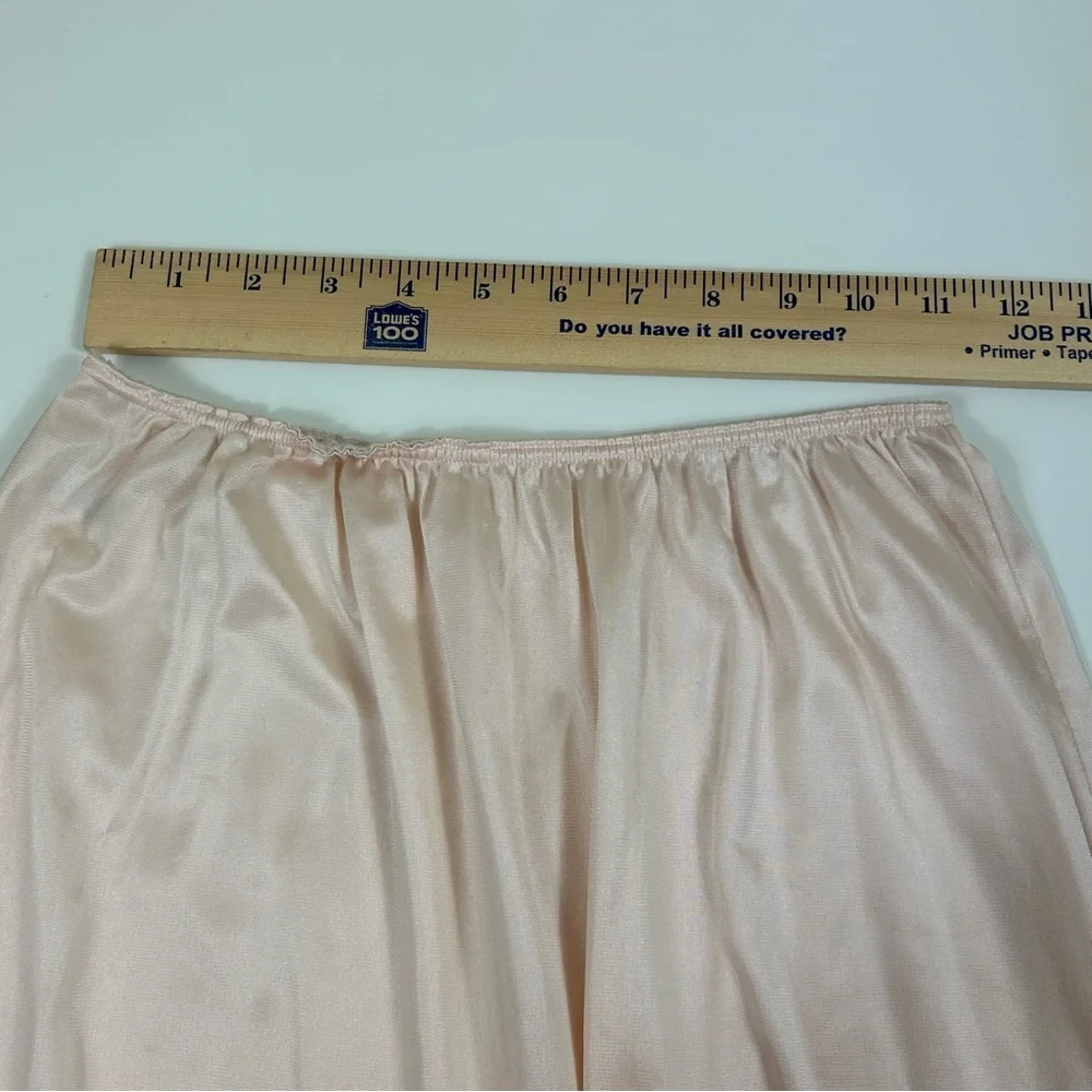 Warners Vintage Light Peach Skirt Slip w/Slits On Both Sides n Lace Trim, Size L - Picture 7 of 9